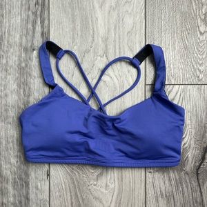 Lululemon Free to Be Bra